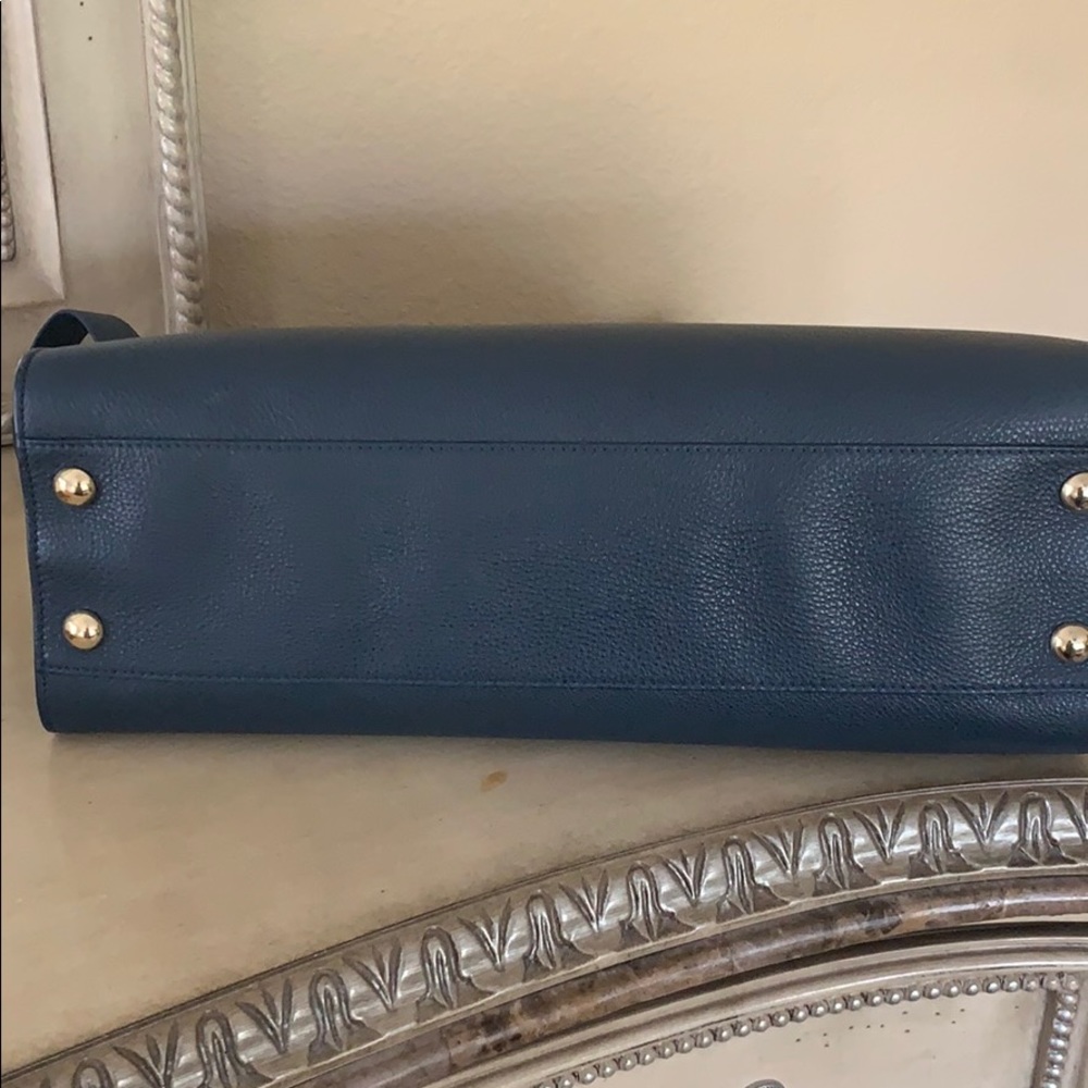 Brand New Jimmy Choo Riley Navy Leather Tote - Picture 8 of 11